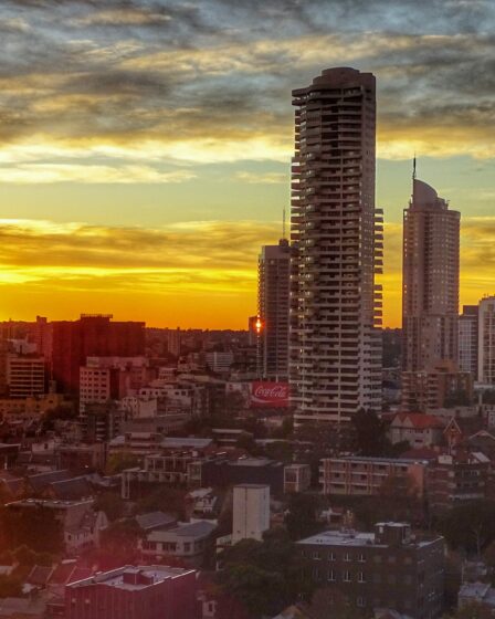 Lever de soleil sur la ville de Sydney