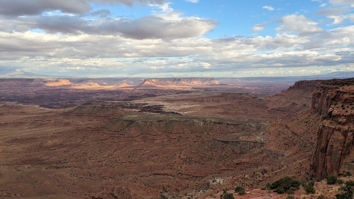 Orange Cliffs Overlook