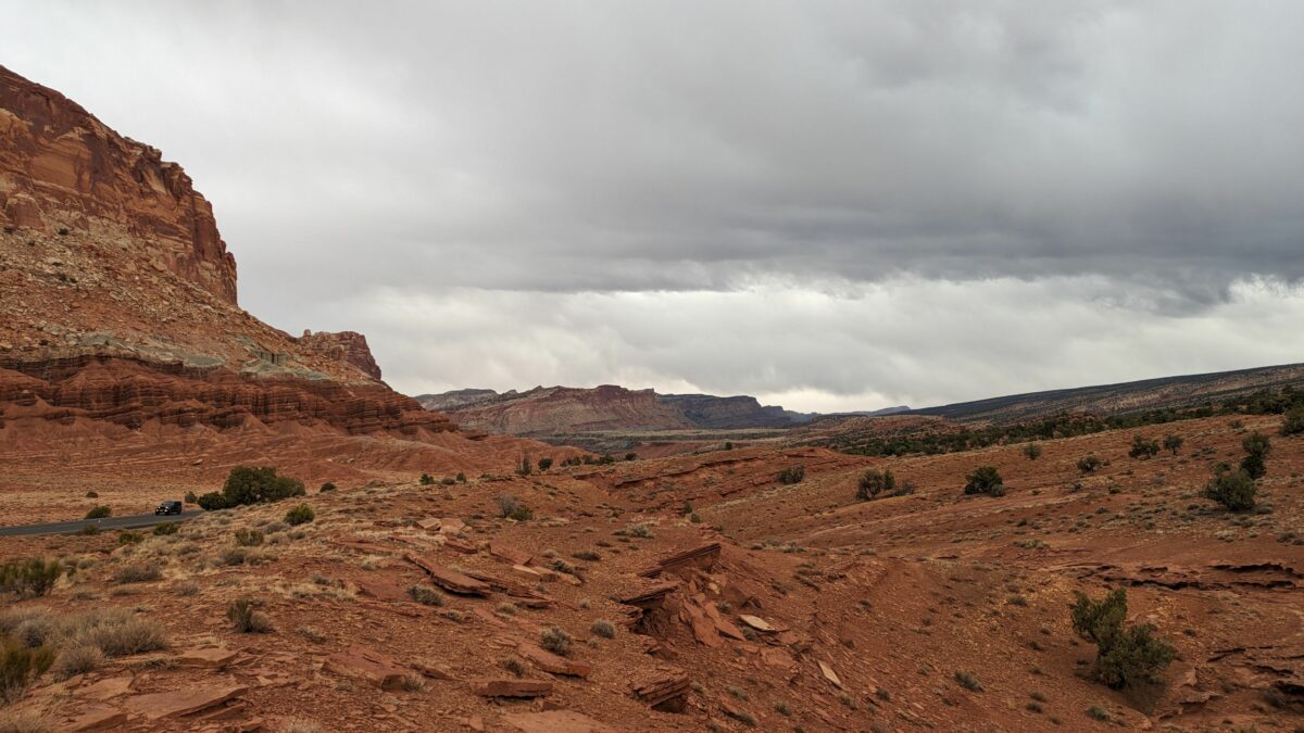 Le décor tout en ocre de Capitol Reef