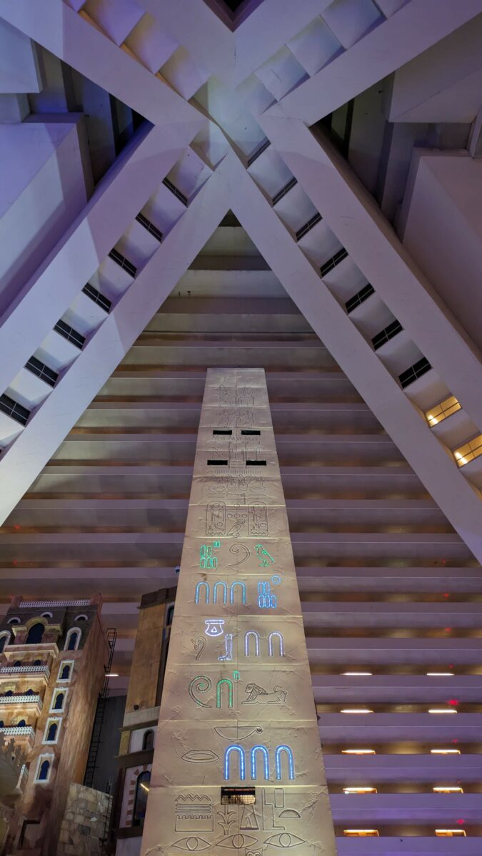 Vue intérieure du Luxor - Las Vegas