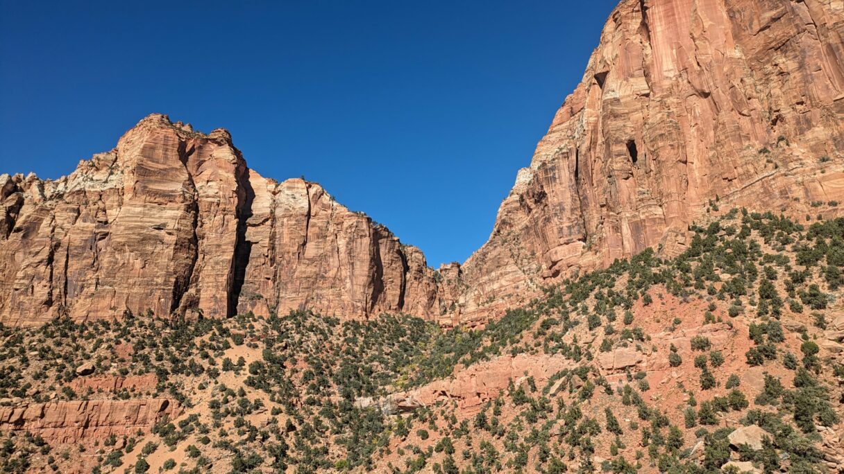 Vue depuis la route du canyon