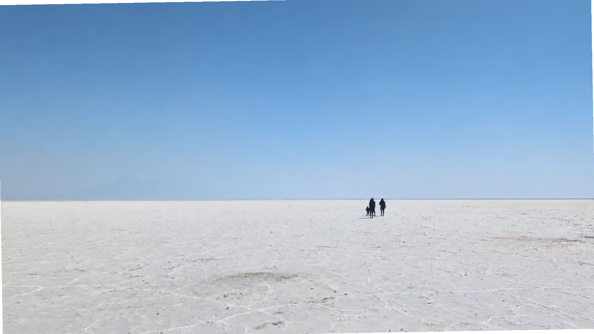 Marcheurs sur les Bonneville Salt Flats